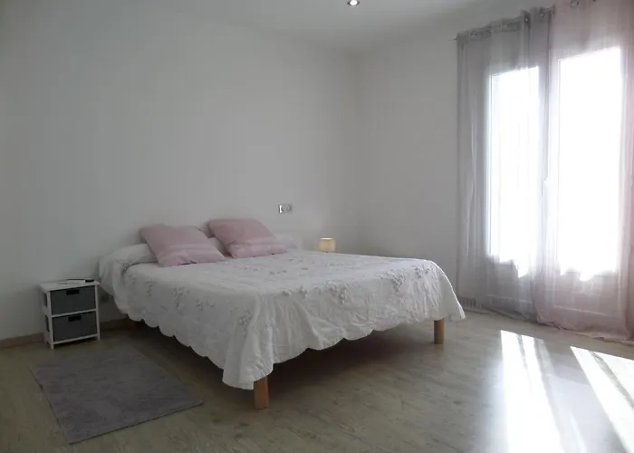 בית נופש Piscine Vue Pietrosella